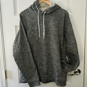 Men’s heather grey lululemon hoodie with pockets, lightly worn size XL